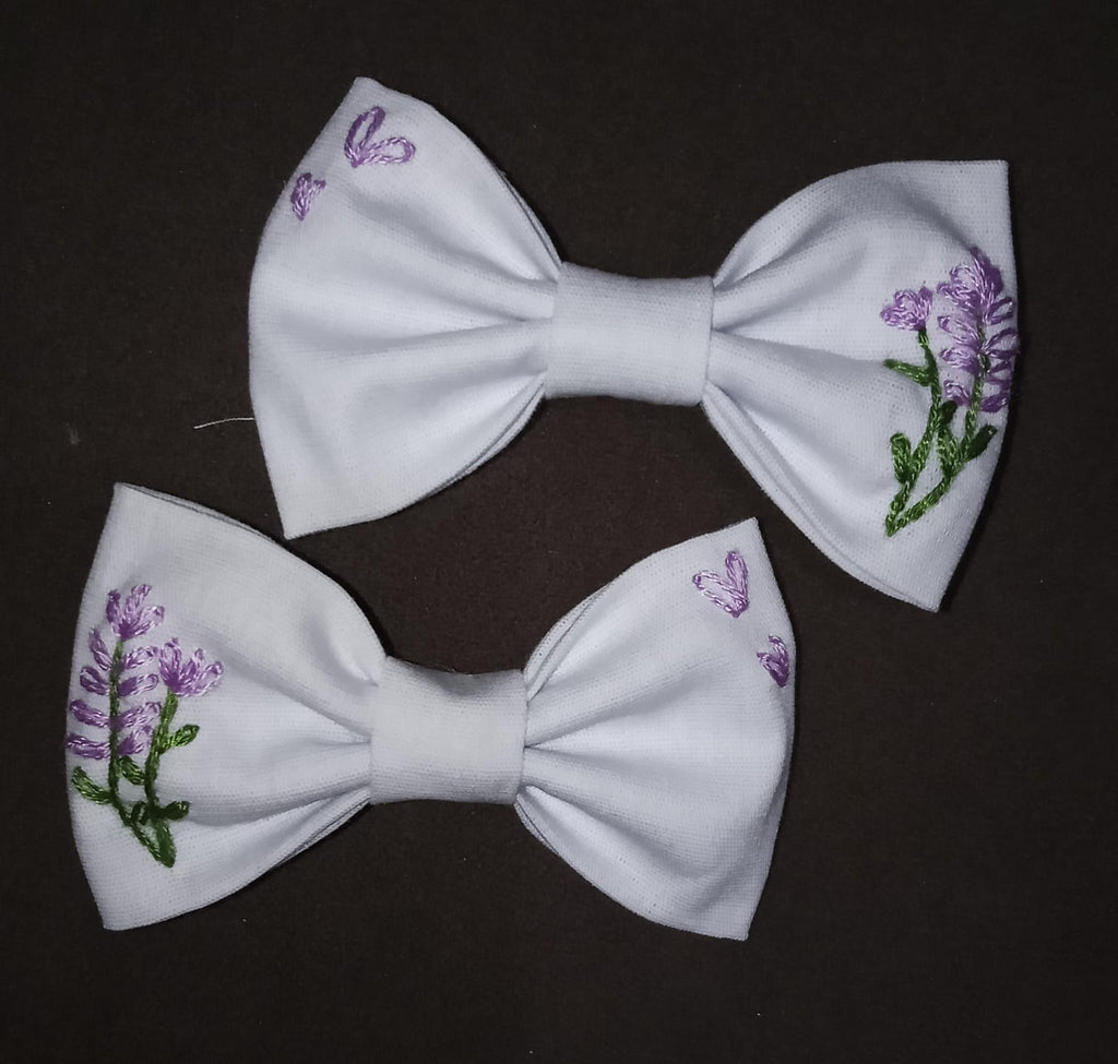 Laço Bordado Artesanal